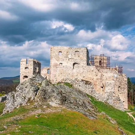 Na Samote * Jedlove Kostolany